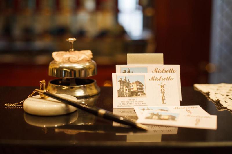 Hotel Mistrello Di Savoia Borgo Val di Taro Luaran gambar