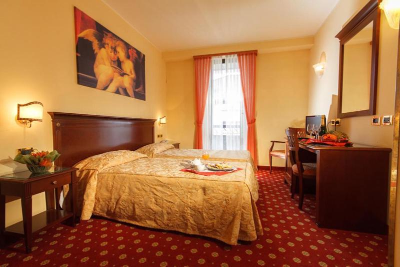 Hotel Mistrello Di Savoia Borgo Val di Taro Luaran gambar