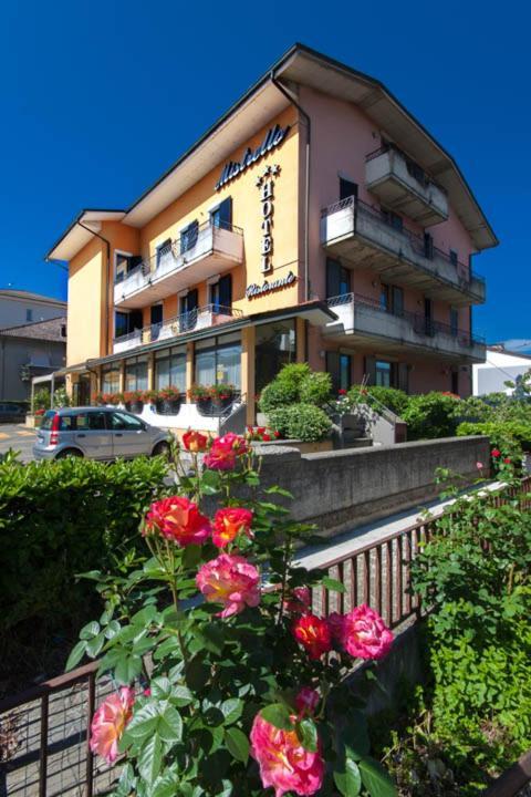 Hotel Mistrello Di Savoia Borgo Val di Taro Luaran gambar